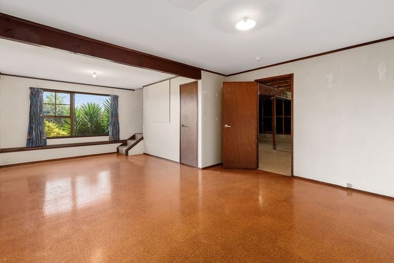 Photo of property in 21 Squirrel Lane, Browns Bay, Auckland, 0630