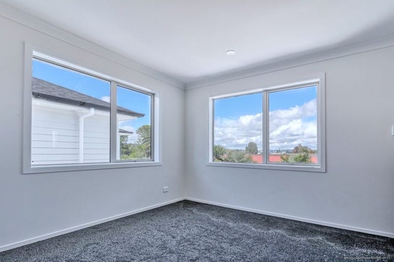 Photo of property in 102c Gloucester Road, Manurewa, Auckland, 2102