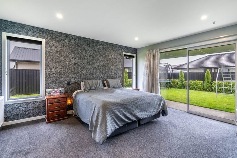 Photo of property in 25 Northside Drive, Waikiwi, Invercargill, 9810