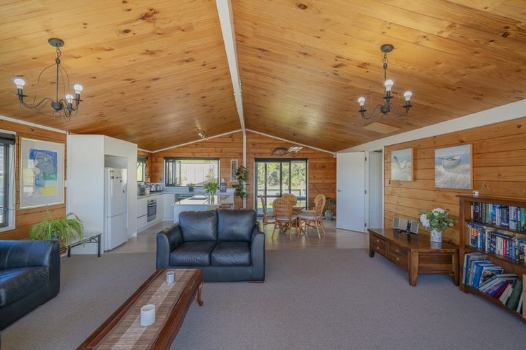 Photo of property in 1208 Hikuai Settlement Road, Pauanui, Hikuai, 3579