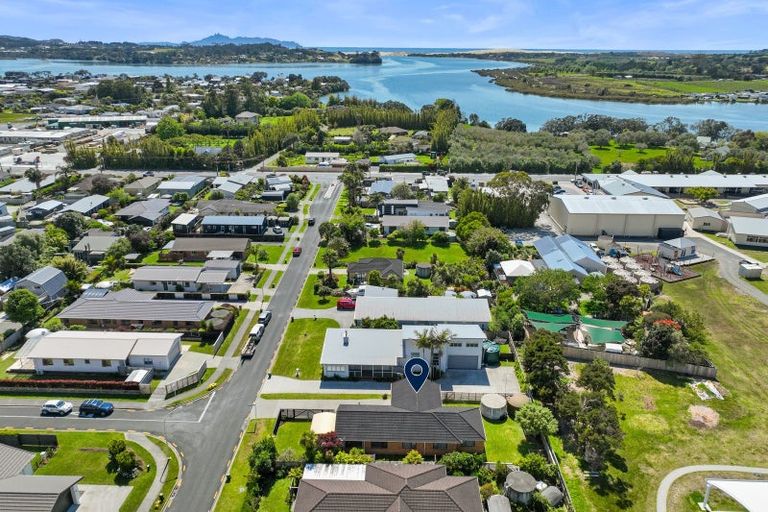 Photo of property in 15 Kedge Drive, Mangawhai, 0505