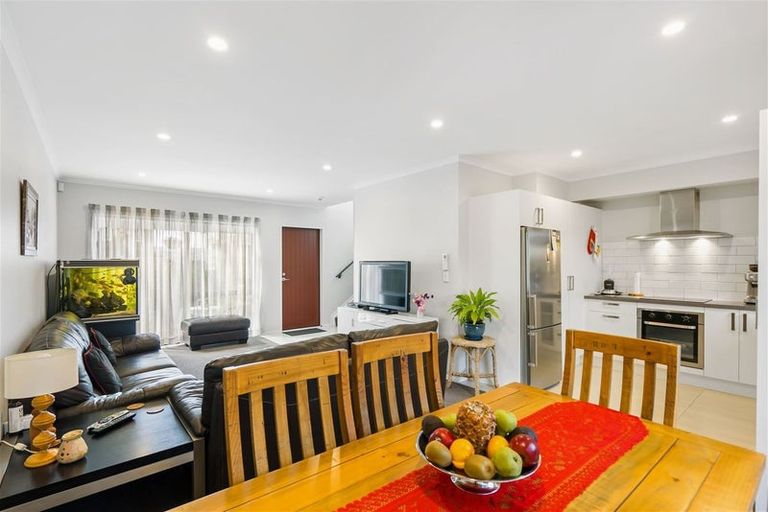 Photo of property in 84 Whenuapai Drive, Whenuapai, Auckland, 0618