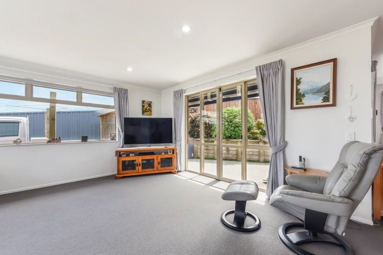 Photo of property in 67b Fergusson Street, Stoke, Nelson, 7011