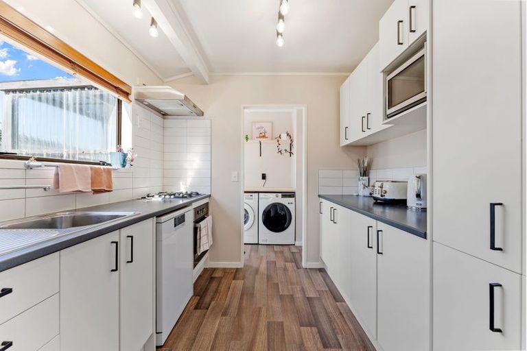 Photo of property in 12b Brandon Road, Manly, Whangaparaoa, 0930