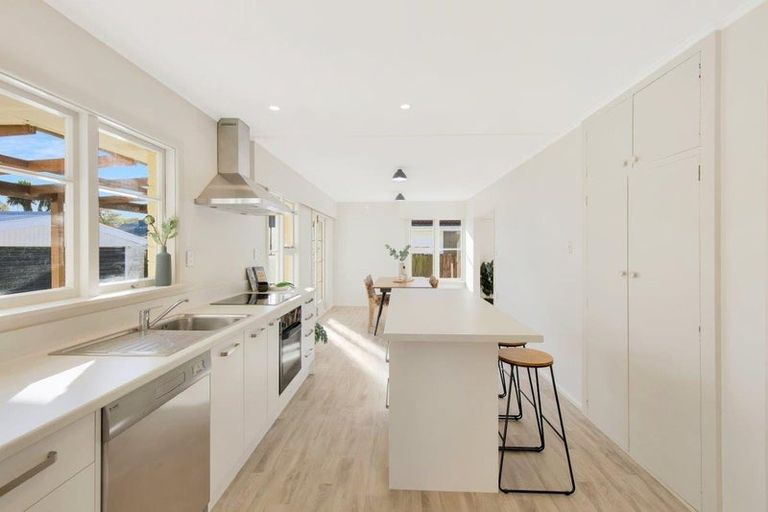 Photo of property in 33 Hounslow Street, Ilam, Christchurch, 8041