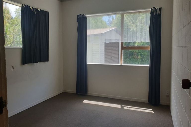 Photo of property in 2/81 Stredwick Drive, Torbay, Auckland, 0630