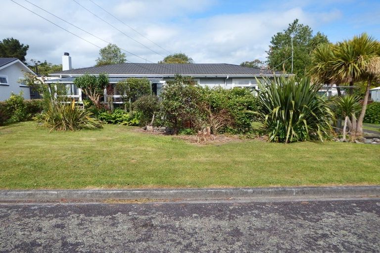Photo of property in 14 Humphrey Street, Marton, 4710