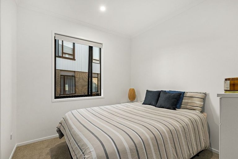 Photo of property in 1/42 Nugget Avenue, Hobsonville, Auckland, 0616