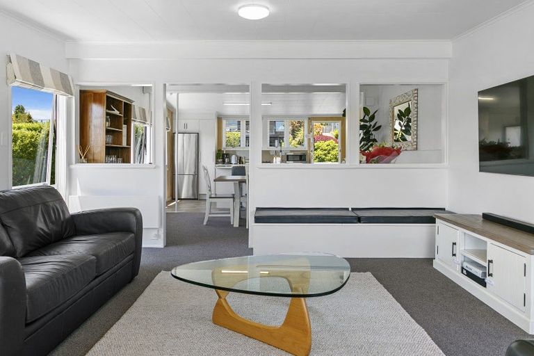 Photo of property in 51 Rainbow Drive, Rainbow Point, Taupo, 3330