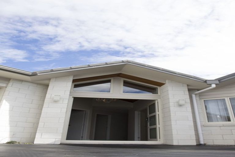 Photo of property in 54 Sirius Crescent, Rototuna North, Hamilton, 3210