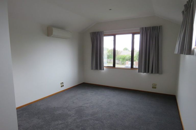 Photo of property in 183 Withells Road, Avonhead, Christchurch, 8042