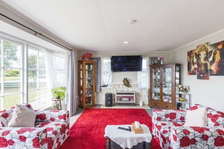 Photo of property in 136 Milson Line, Milson, Palmerston North, 4414