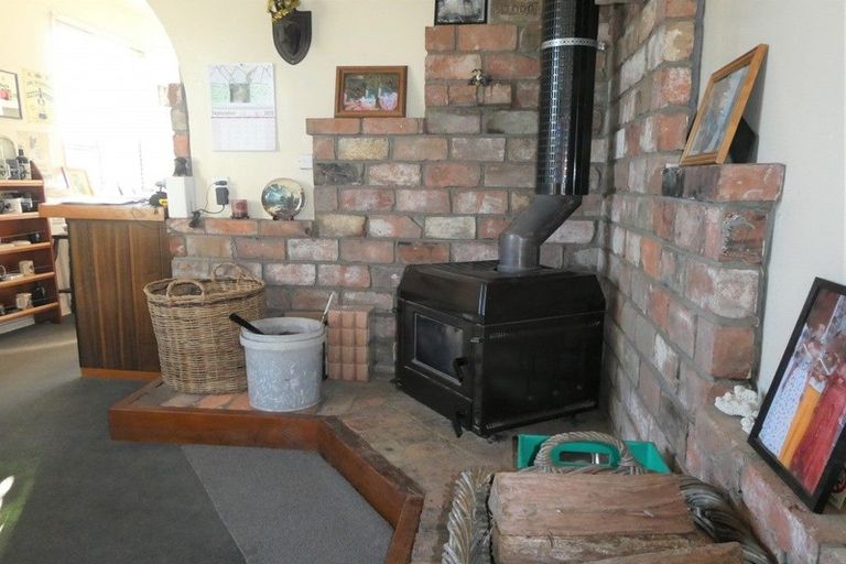 Photo of property in 47 Omapere Street, Dobson, Greymouth, 7805