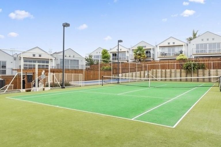 Photo of property in 1/19 Brodie Place, Bethlehem, Tauranga, 3110