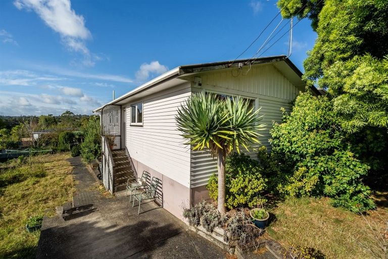 Photo of property in 309 Beach Haven Road, Birkdale, Auckland, 0626