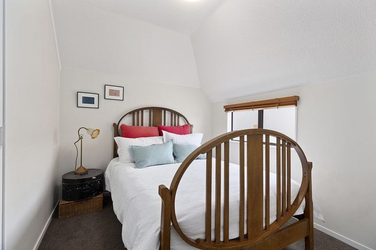 Photo of property in 43a Kauri Street, Miramar, Wellington, 6022