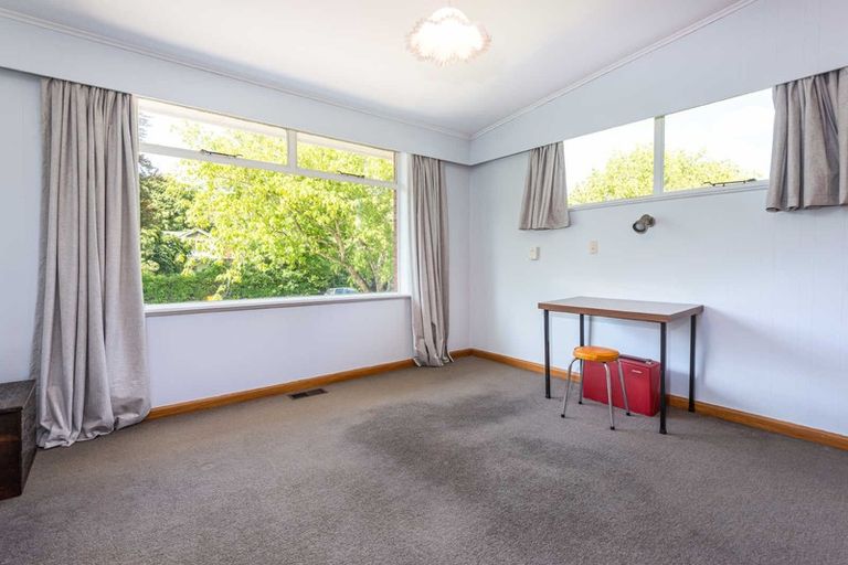 Photo of property in 32 Wadeley Road, Ilam, Christchurch, 8041
