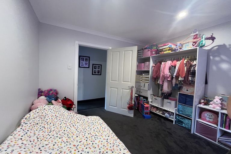 Photo of property in 36 Kamahi Street, Stokes Valley, Lower Hutt, 5019