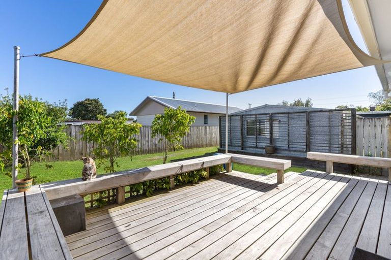 Photo of property in 1/11 Ranui Station Road, Ranui, Auckland, 0612