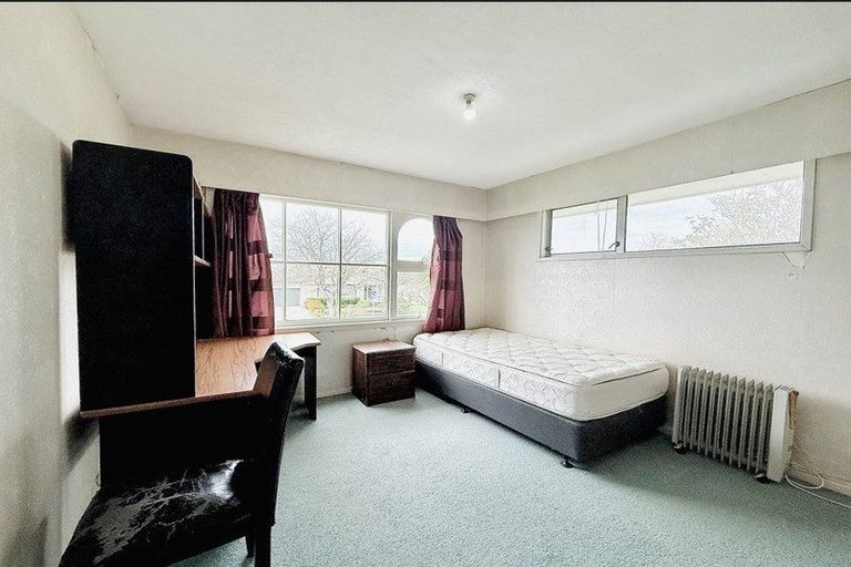 Photo of property in 16 Rutherglen Avenue, Ilam, Christchurch, 8041