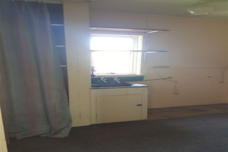 Photo of property in 9 Moorhouse Street, Waimate, 7924