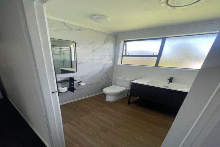 Photo of property in 46 Judkins Crescent, Cockle Bay, Auckland, 2014