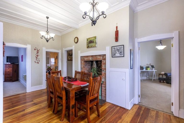 Photo of property in 9 Consitt Street, Takapau, 4203