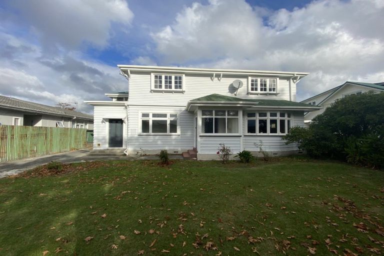 Photo of property in 24 Fitchett Street, Palmerston North, 4410