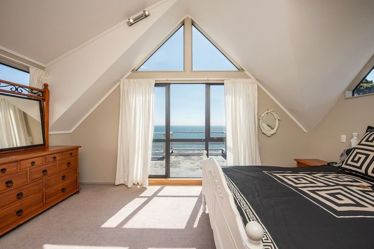 Photo of property in 163 Rosetta Road, Raumati South, Paraparaumu, 5032