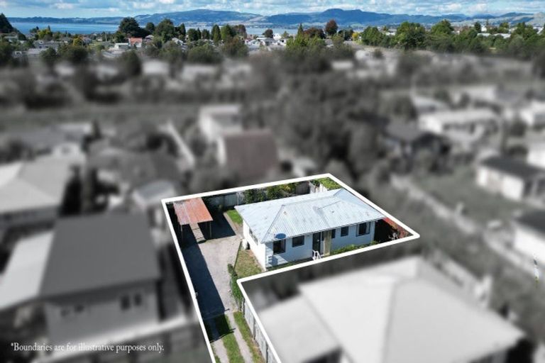 Photo of property in 11a Walker Road, Fairy Springs, Rotorua, 3015