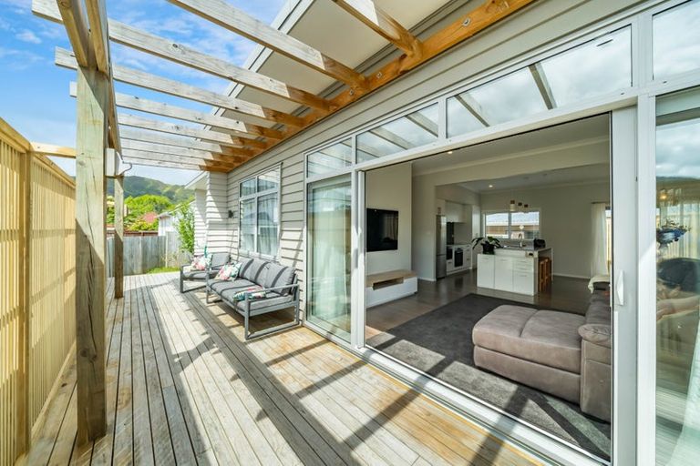 Photo of property in 32a Rata Street, Naenae, Lower Hutt, 5011