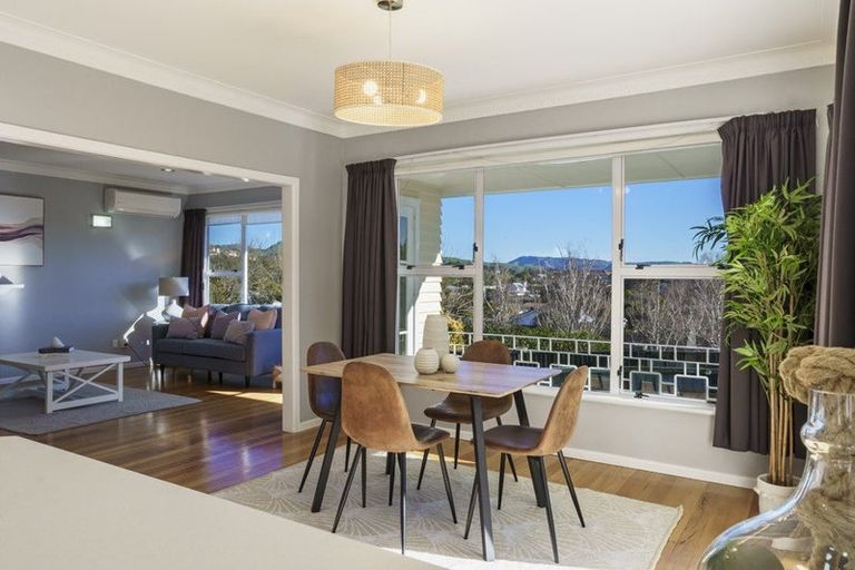 Photo of property in 37 Joll Road, Havelock North, 4130