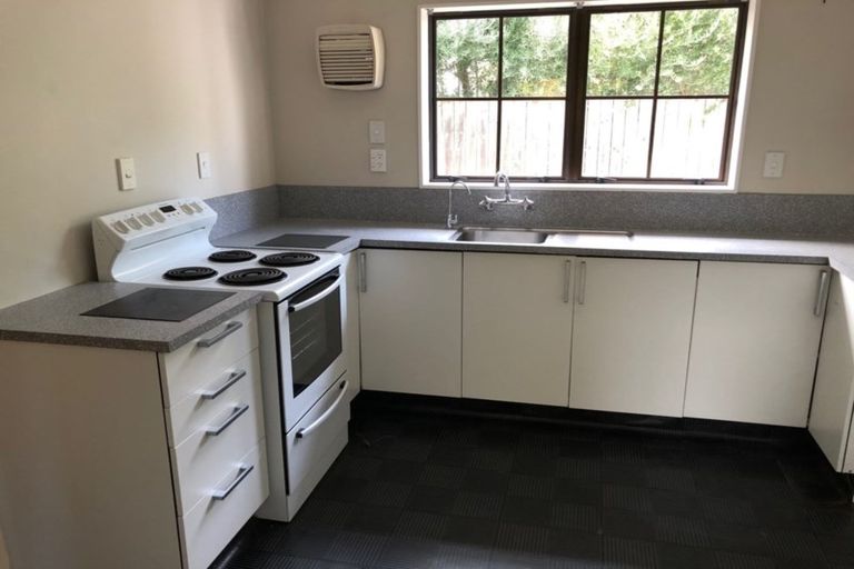 Photo of property in 2/409 Knight Street, Hastings, 4122