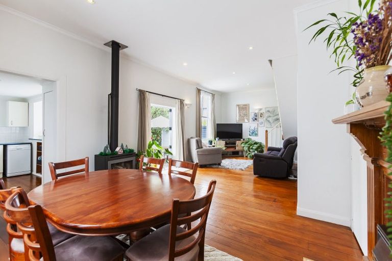 Photo of property in 149 Wellesley Road, Napier South, Napier, 4110