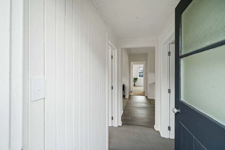 Photo of property in 18 Shands Road, Hornby, Christchurch, 8042