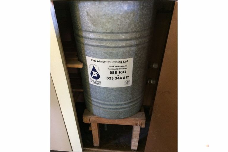 Photo of property in 70 Waimate Highway, Saint Andrews, 7988