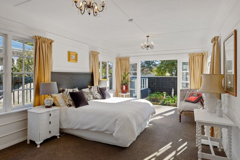 Photo of property in 2 Girvan Street, Fendalton, Christchurch, 8041