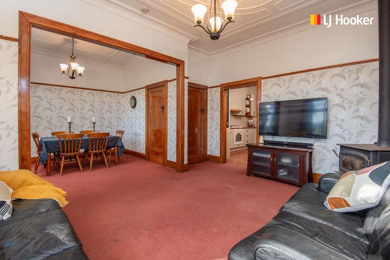 Photo of property in 157 Riccarton Road West, Mosgiel, 9092