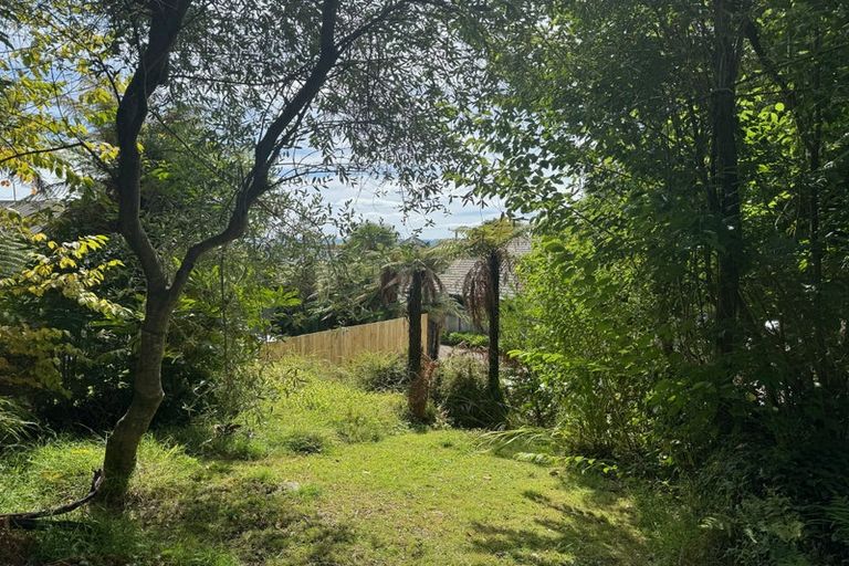 Photo of property in 5a Libra Place, Kawaha Point, Rotorua, 3010