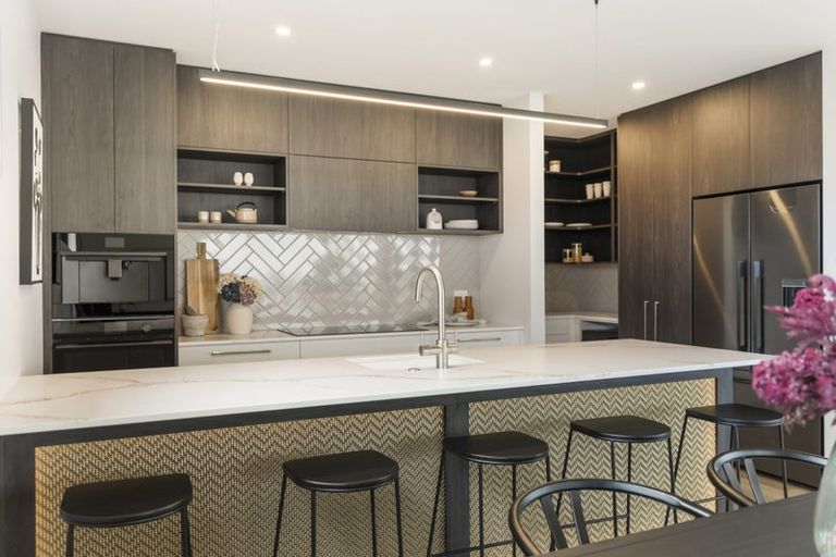 Photo of property in 33 Kikorangi Drive, Wainui, Silverdale, 0992