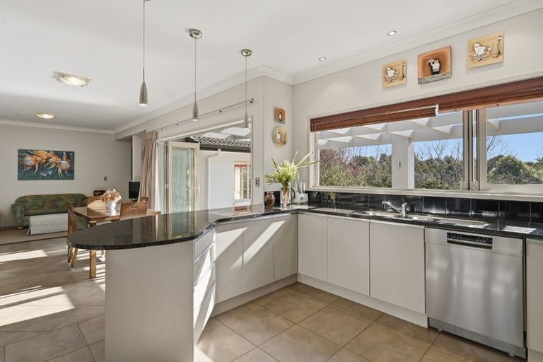 Photo of property in 11 Bradley Avenue, Pyes Pa, Tauranga, 3112