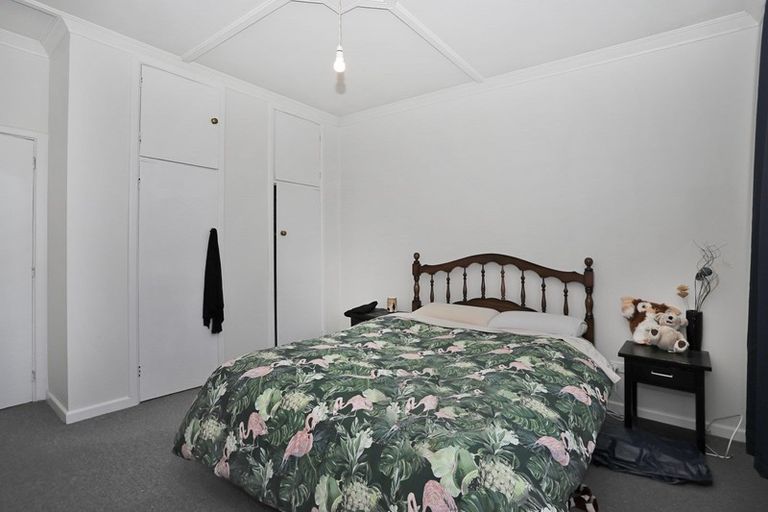 Photo of property in 302 Princes Street, Strathern, Invercargill, 9812