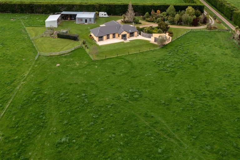 Photo of property in 219 Amberley Beach Road, Amberley, 7481