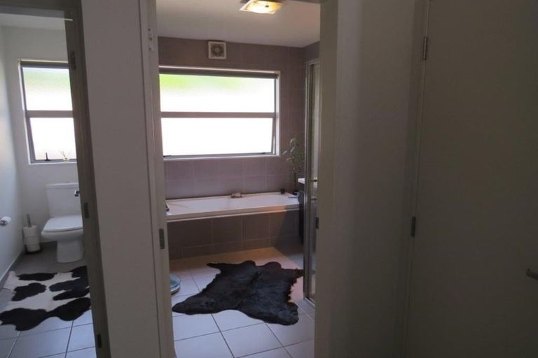 Photo of property in 76 Russell Robertson Drive, Havelock North, 4130