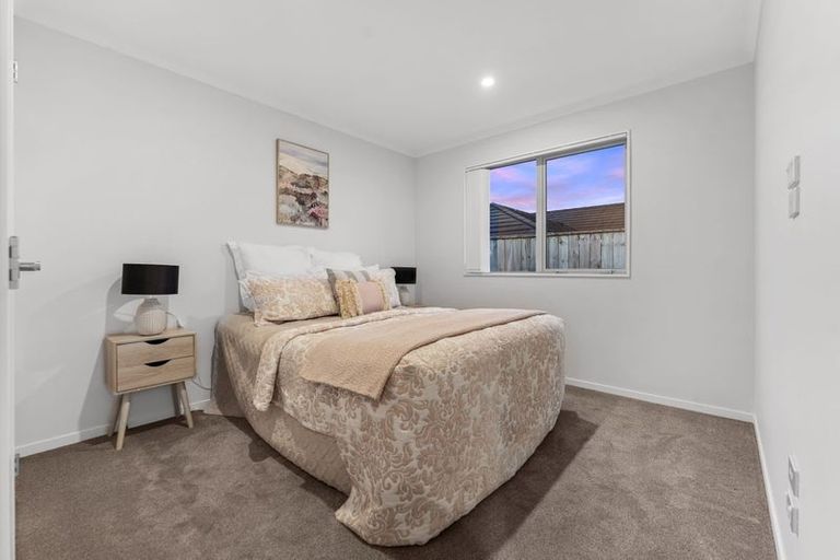 Photo of property in 129 Hillpark Drive, Pokeno, 2402