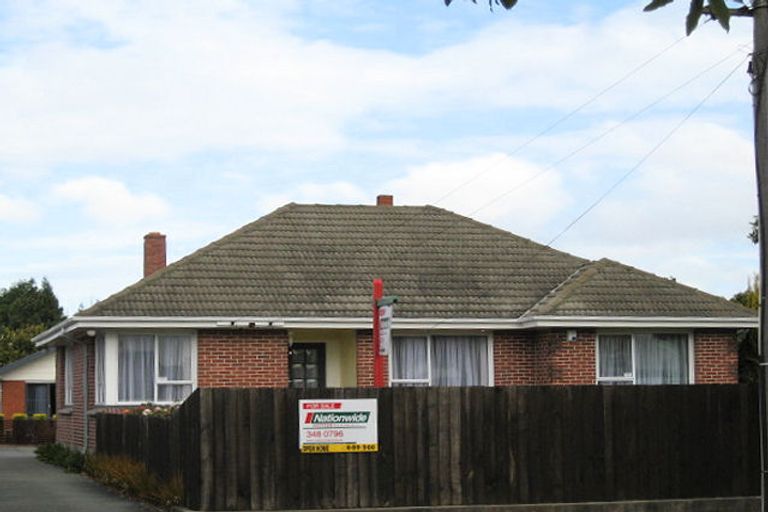 Photo of property in 52a Cutts Road, Russley, Christchurch, 8042