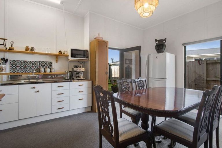 Photo of property in 16 Jocelyn Street, Katikati, 3129