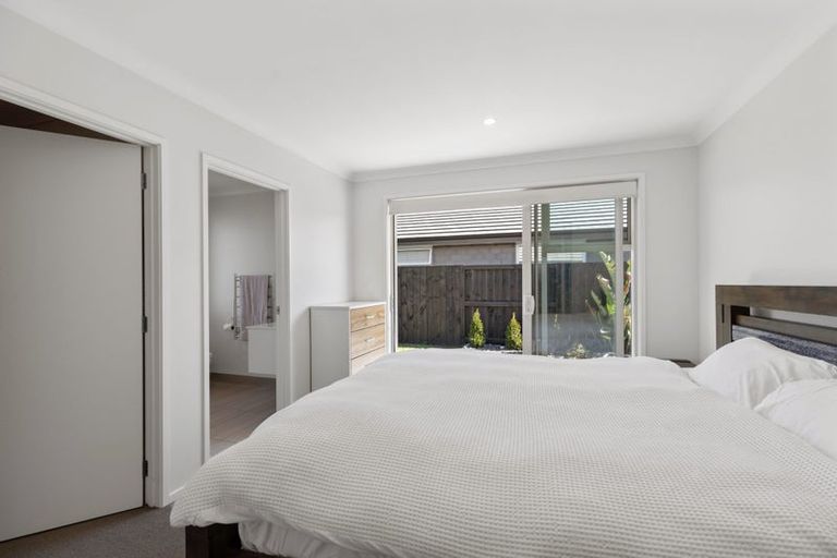 Photo of property in 12 Bill Miller Drive, Papamoa, 3118