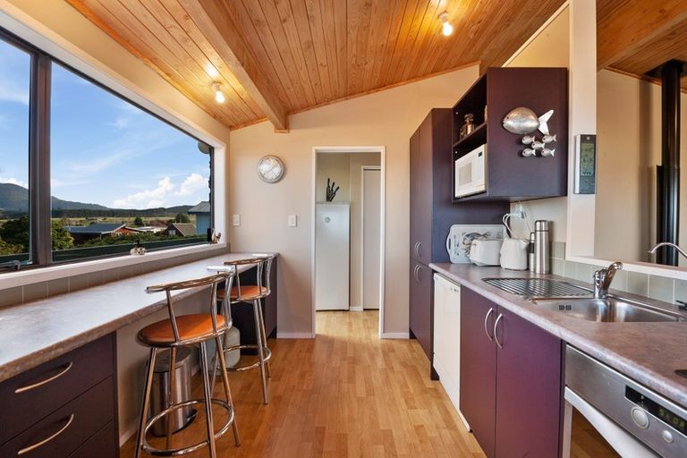 Photo of property in 9 Tawiri Place, Kuratau, Turangi, 3381