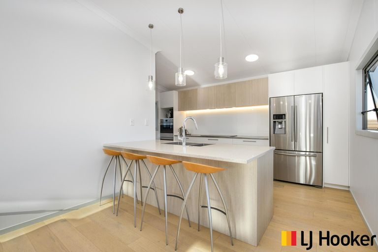 Photo of property in 160 Cameron Town Road, Pukekohe, 2678